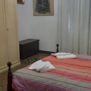 Casa Luigina , Genova Italia